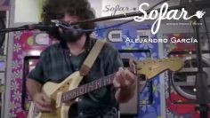 Alejandro García – All Apologies (Nirvana Cover) | Sofar Seville