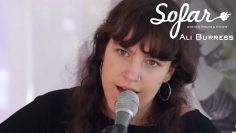 Ali Burress – Train Wreck | Sofar San Diego