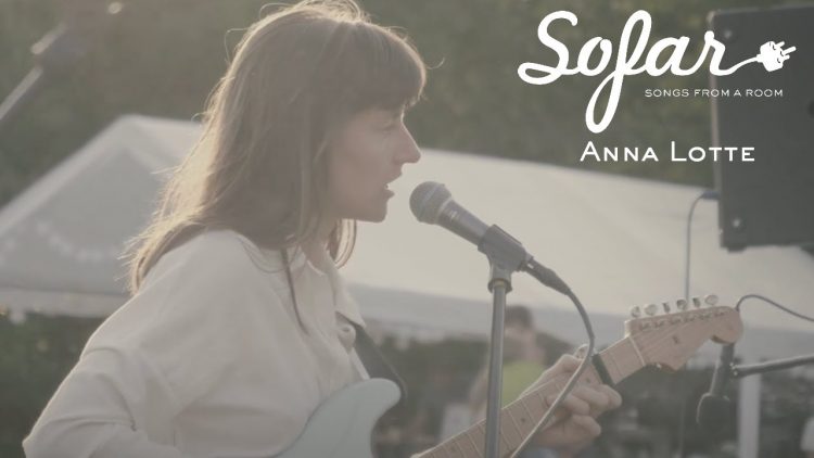 Anna Lotte – Waiting | Sofar Utrecht