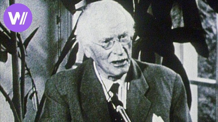 Carl Jung: Wisdom of the Dream – Break up with Freud and the Collective Unconscious | 视频图像. 2/6