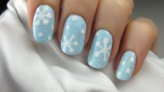 Easy Snowflake Nail Art