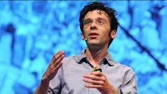 How algorithms shape our world – Kevin Slavin