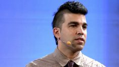 How Curiosity got us to Mars – Bobak Ferdowsi