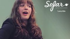 Laura – Zoete Witte Wijn | Sofar Utrecht