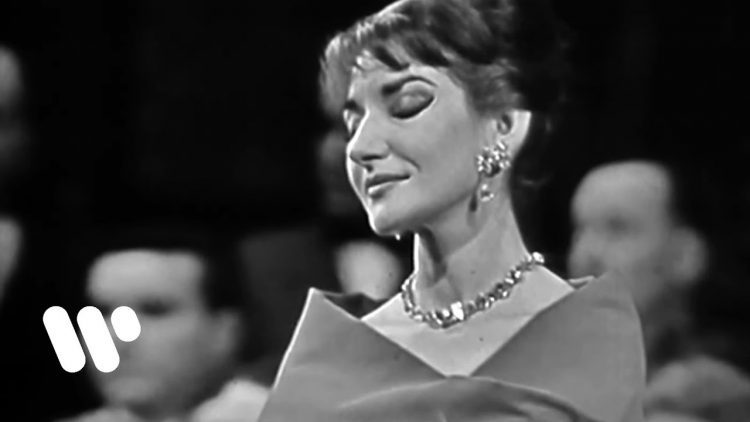 Maria Callas sings Casta Diva (Bellini: Norma, Act 1)