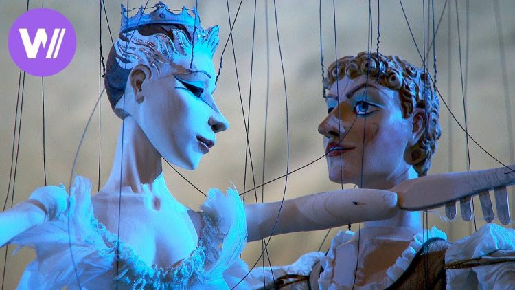 Marionette Opera: When puppets perform Swan Lake