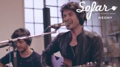 neony – Rzeczywiście nienormalnie | Sofar Wrocław