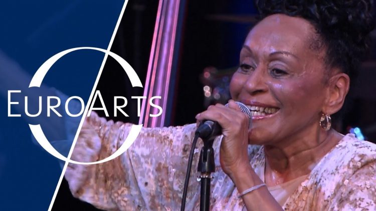 Omara Portuondo – Guantanamera | Fiesta Cubana Show 9/10