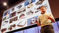 Rapid prototyping Google Glass – Tom Chi