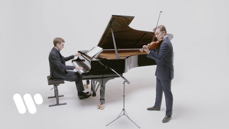 Renaud Capuçon plays Arvo Pärt: Spiegel im Spiegel (with pianist Guillaume Bellom)