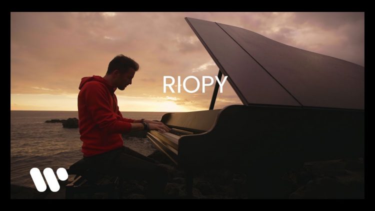 RIOPY – Sweet Dream [Official Music Video]