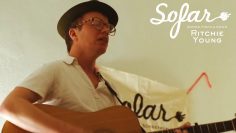 Ritchie Young (Loch Lomond) – Your Eyes | Sofar Seattle