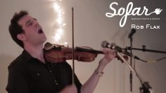 Rob Flax – Carpe Diem (An Insta-Song) | Sofar Worcester, MA