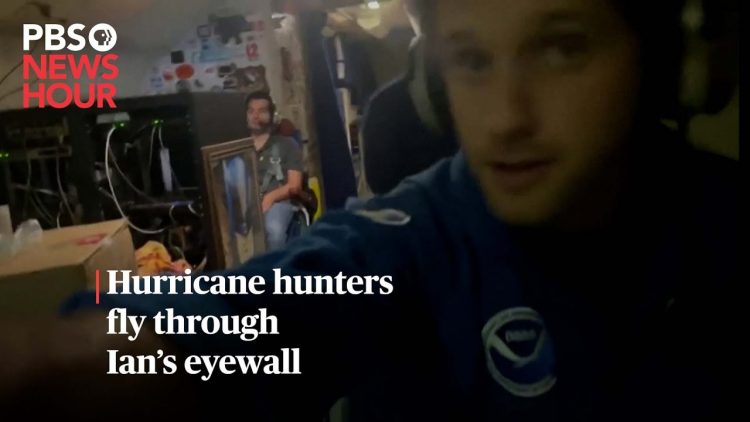 WATCH: Hurricane hunters fly through Ians eyewall | #shorts